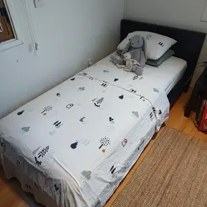 Two single beds giveaway, damaged, Επαρχία Λάρνακας — Μενεού