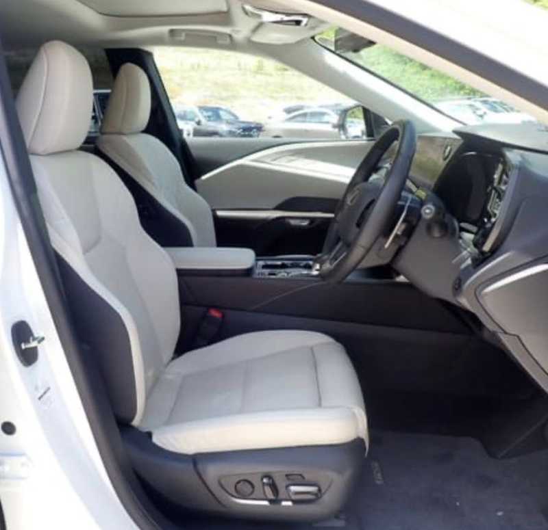 2025 Lexus RX 2,4L 2025 Cyprus