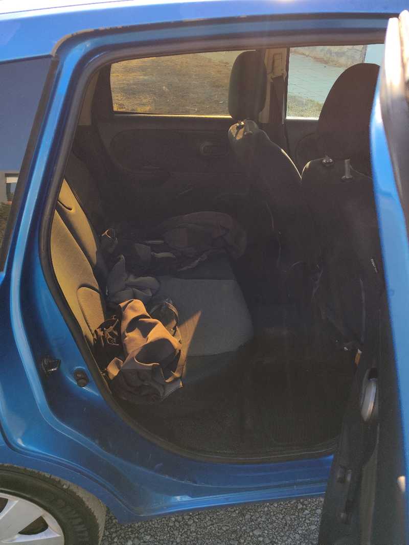 2007 Nissan Note 8,0L 2007 Cyprus
