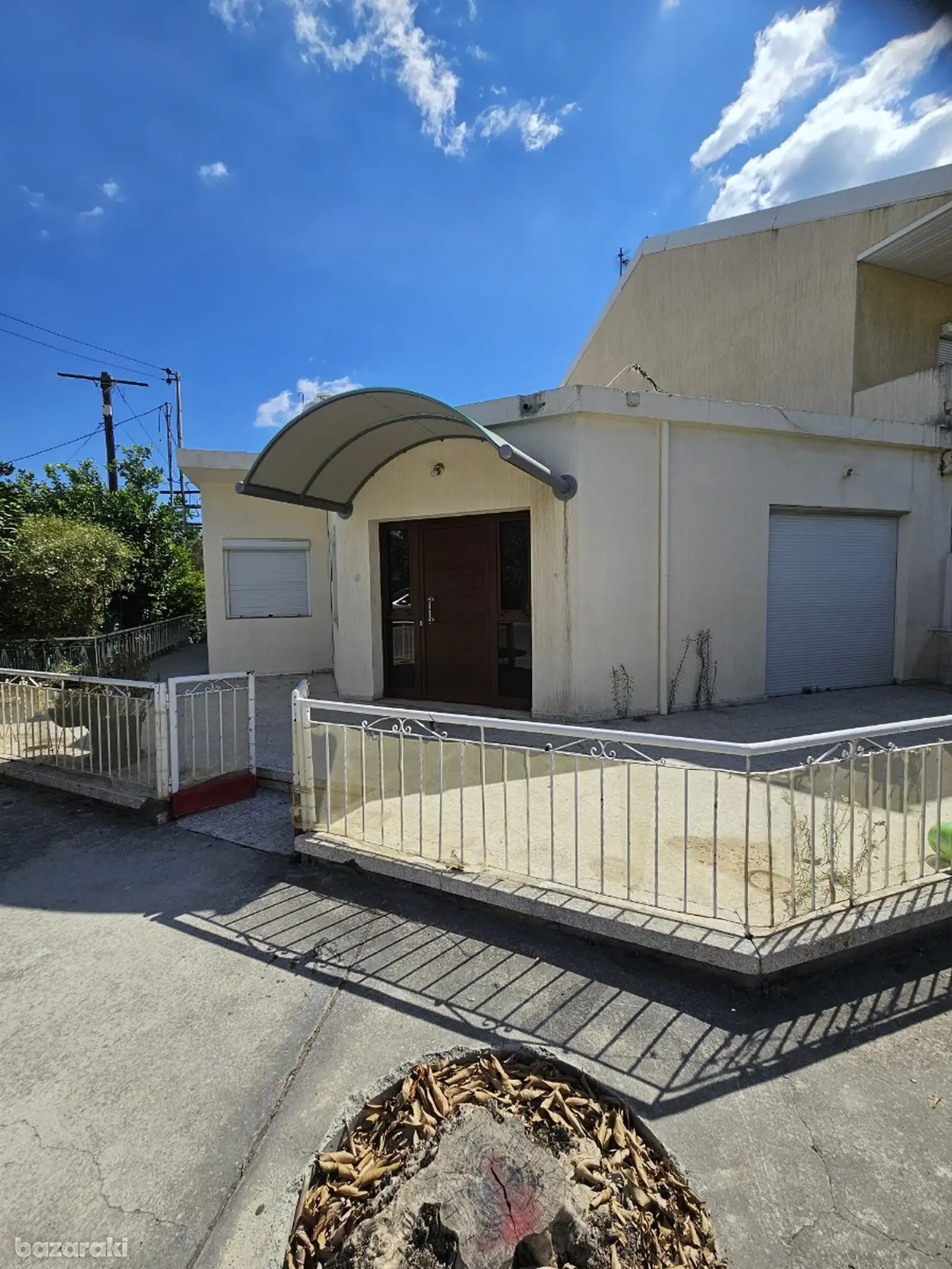House, 3 bedrooms — 3