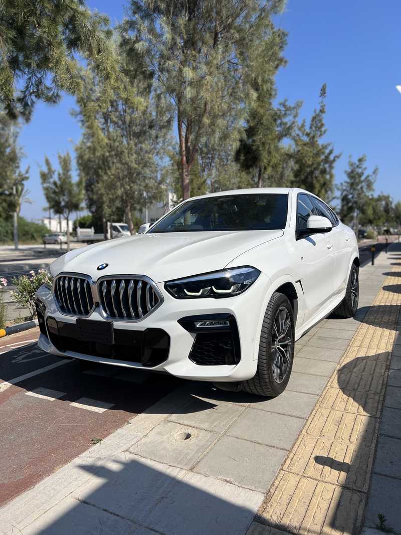 2021 BMW X6 3,0L 2021 Cyprus