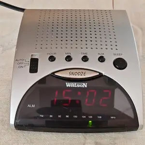 Vintage 1980s watson alarm clock radio ur4512 - works in main - great condition, Επαρχία Πάφου — Paphos - Άγιος Θεόδωρος