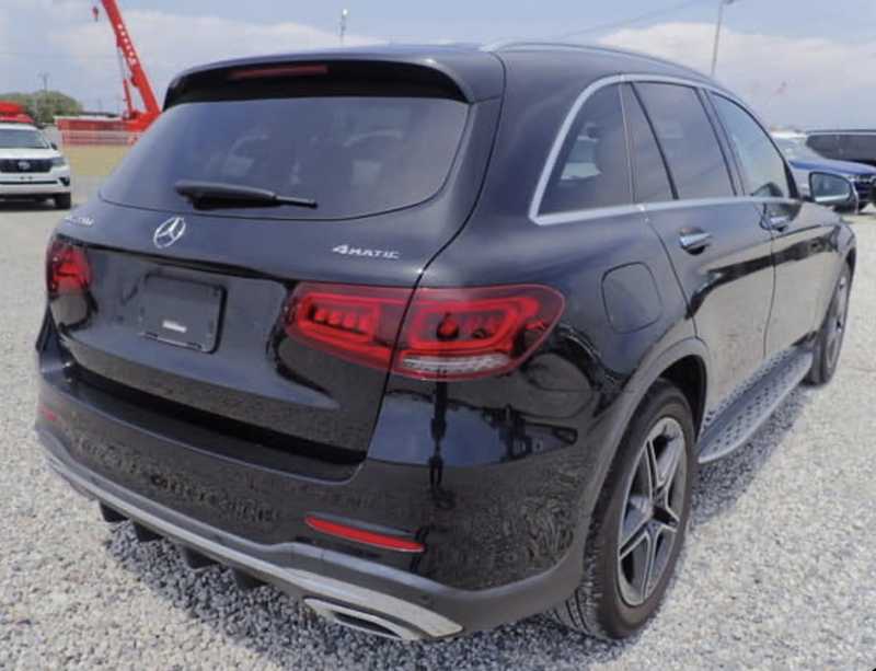 2022 Mercedes-Benz GLC-Class 2,0L 2022 Cyprus