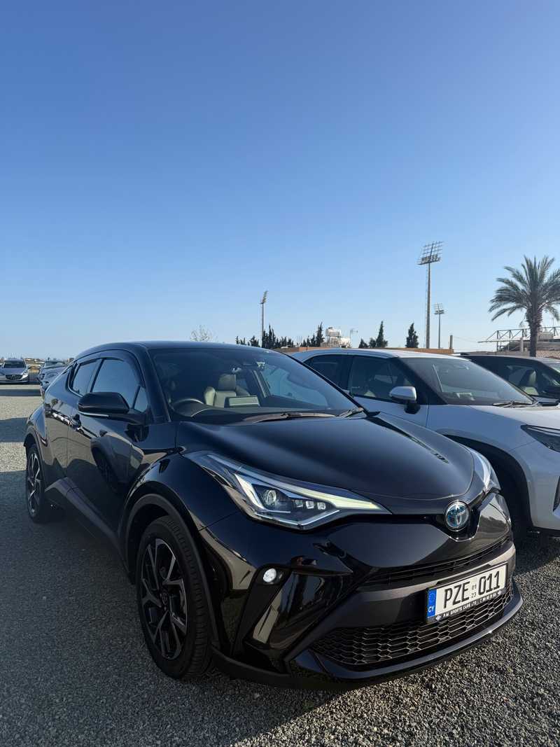 Toyota C-HR 1,8L 2023