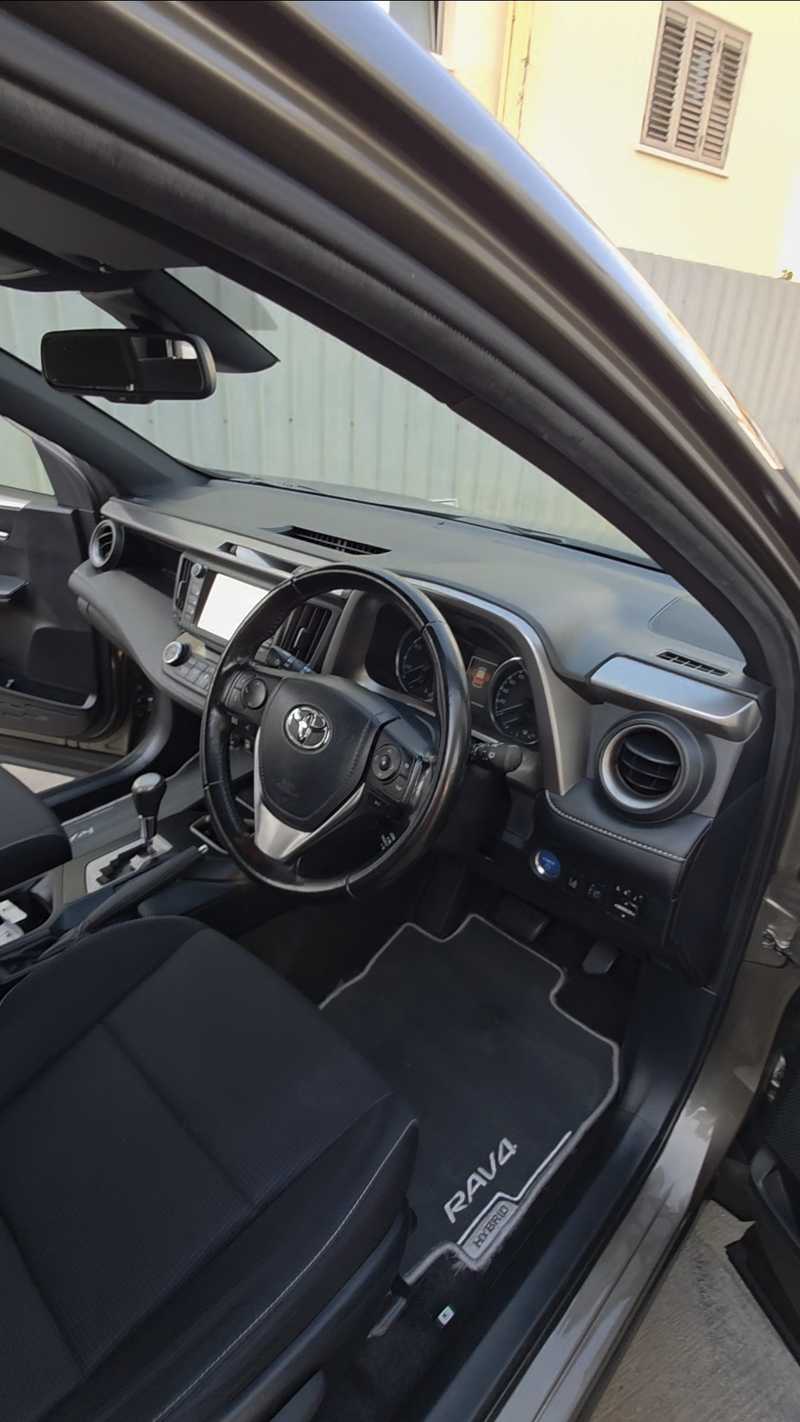 2017 Toyota RAV4 2,5L 2017 Cyprus