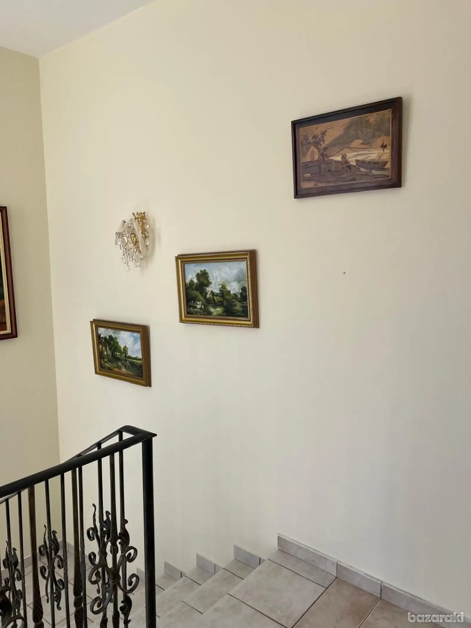 House, 3 bedrooms — 10