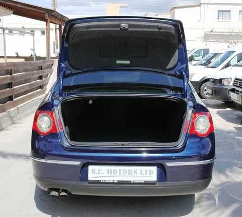 2007 Volkswagen Passat 2,0L 2007 Cyprus