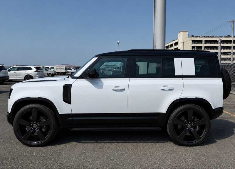 2025 Land Rover Defender 3,0L 2025 Cyprus