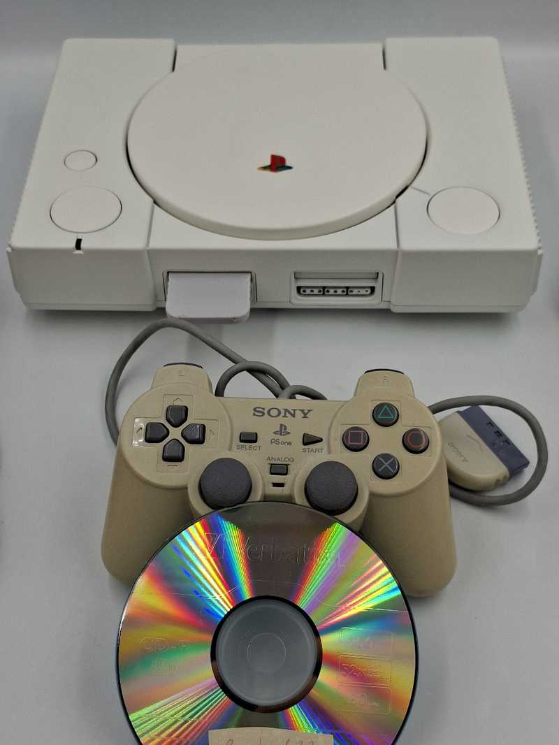 Ps1 fat custom edition white painted chipped modded €150 №6021011