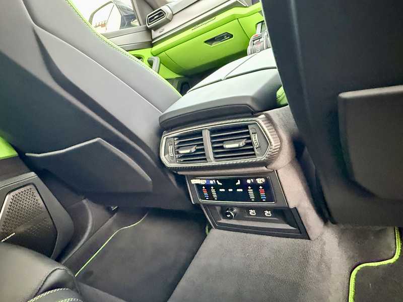 2025 Lamborghini Urus 4,0L 2025 Cyprus