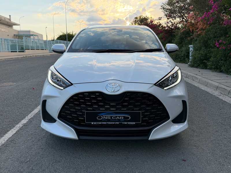 2024 Toyota Yaris 1,5L 2024 Cyprus