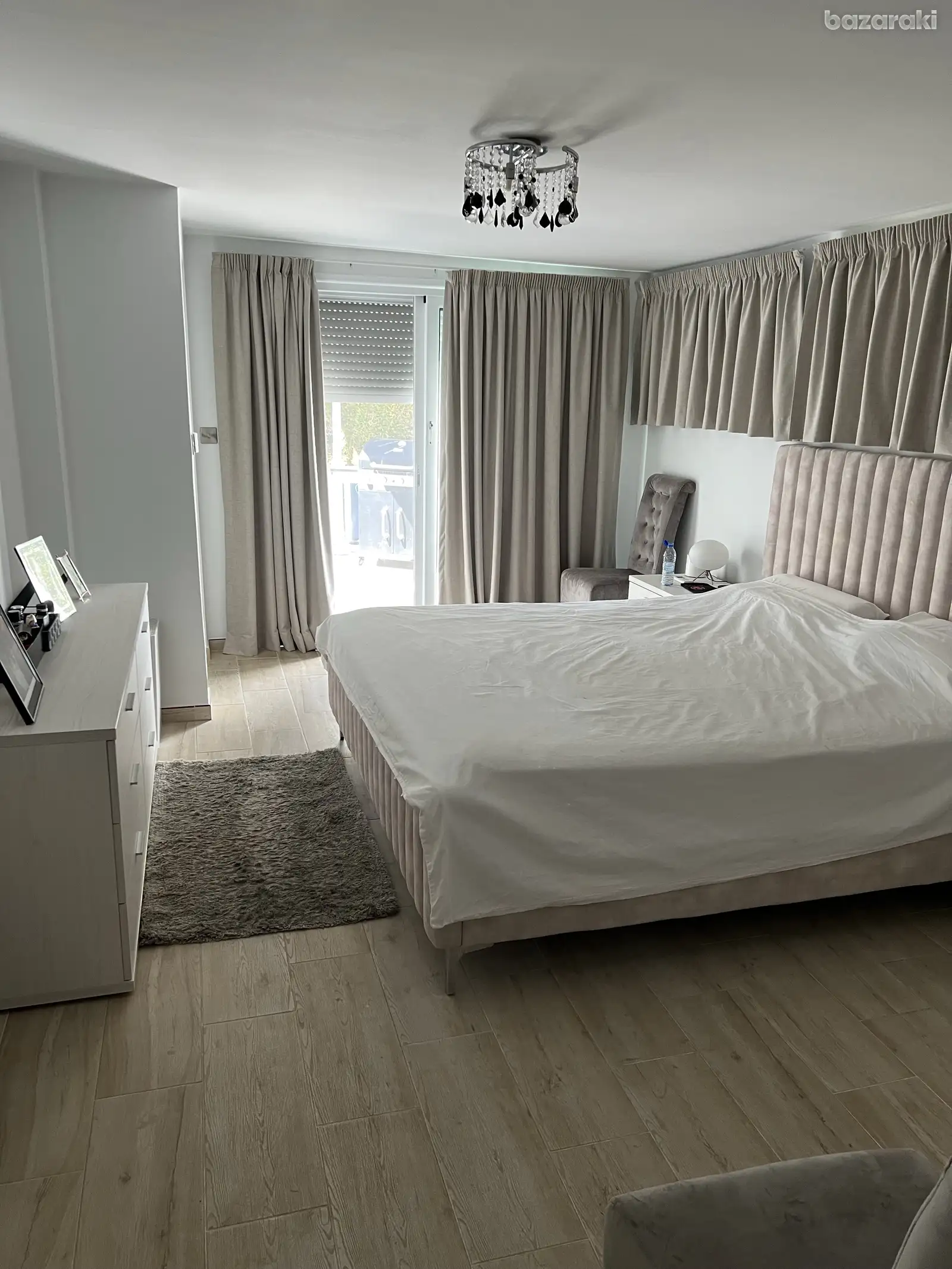 House, 3 bedrooms — 4