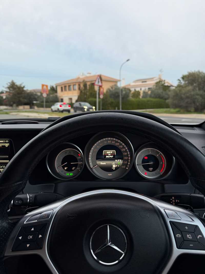 2013 Mercedes-Benz E-Class 2,1L 2013 Cyprus
