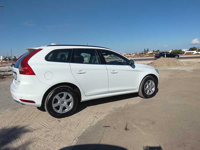 2016 Volvo XC60 2,0L 2016 Cyprus