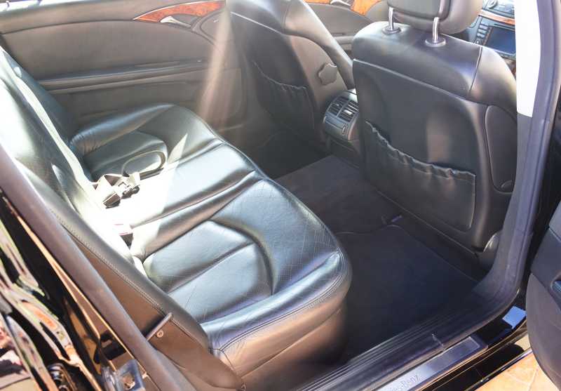 2003 Mercedes-Benz E-Class 2,7L 2003 Cyprus