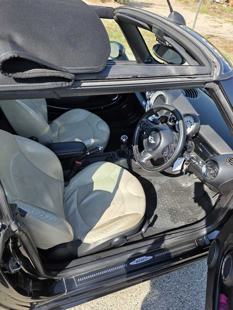 2012 Mini Convertible 1,6L 2012 Cyprus