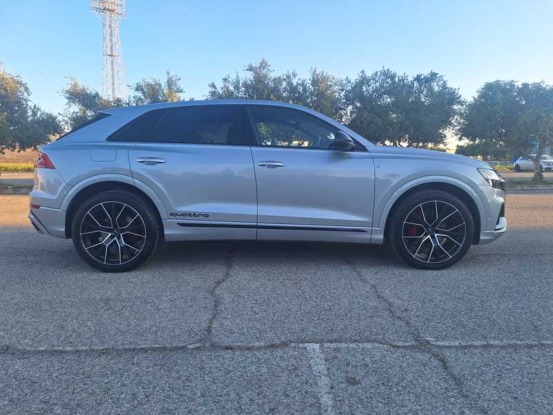 2022 Audi Q8 3,0L 2022 Cyprus