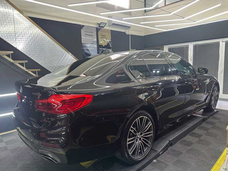 2019 BMW 5-Series 2,0L 2019 Cyprus