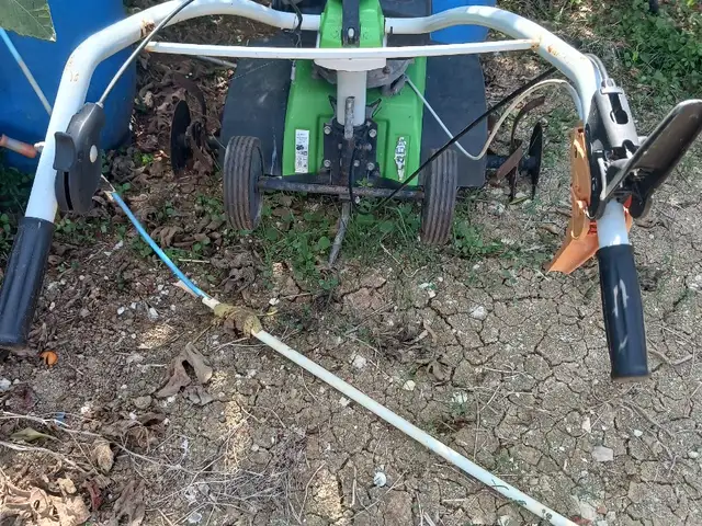 Τρακτέρ χειρός, Επαρχία Αμμοχώστου — Δερύνεια