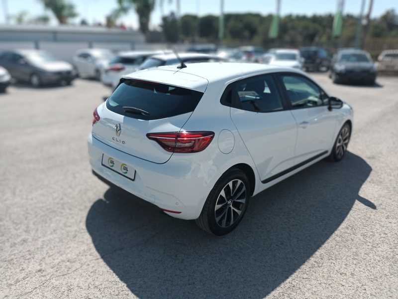 2022 Renault Clio 1,0L 2022 Cyprus
