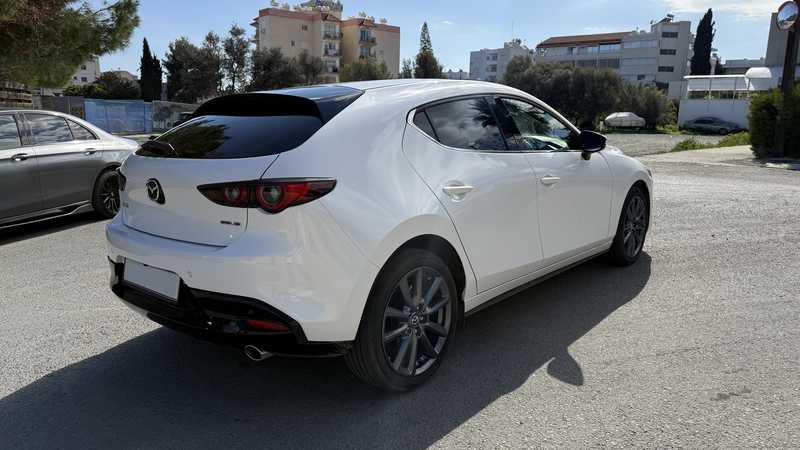 2024 Mazda 3 1,8L 2024 Cyprus