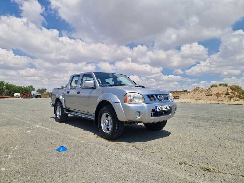 2006 Nissan Navara 2,5L 2006 Cyprus