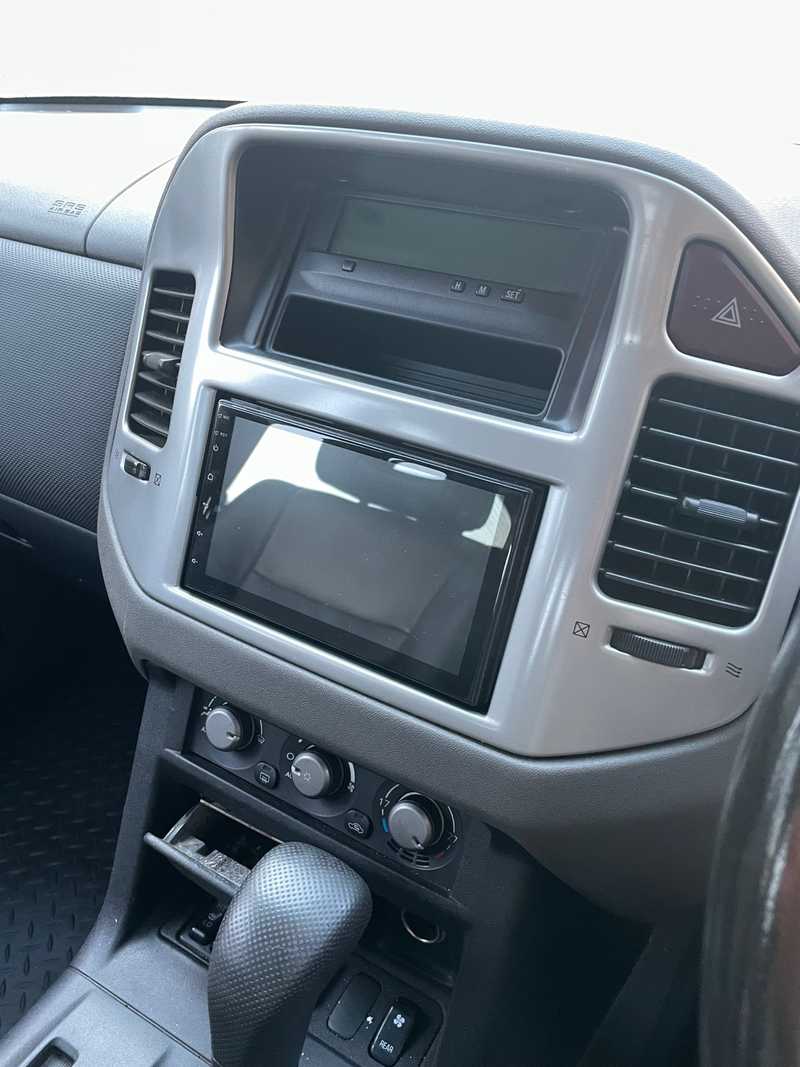 2005 Mitsubishi Pajero 3,2L 2005 Cyprus