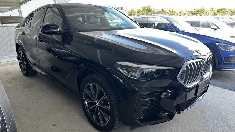 2022 BMW X6 3,0L 2022 Cyprus