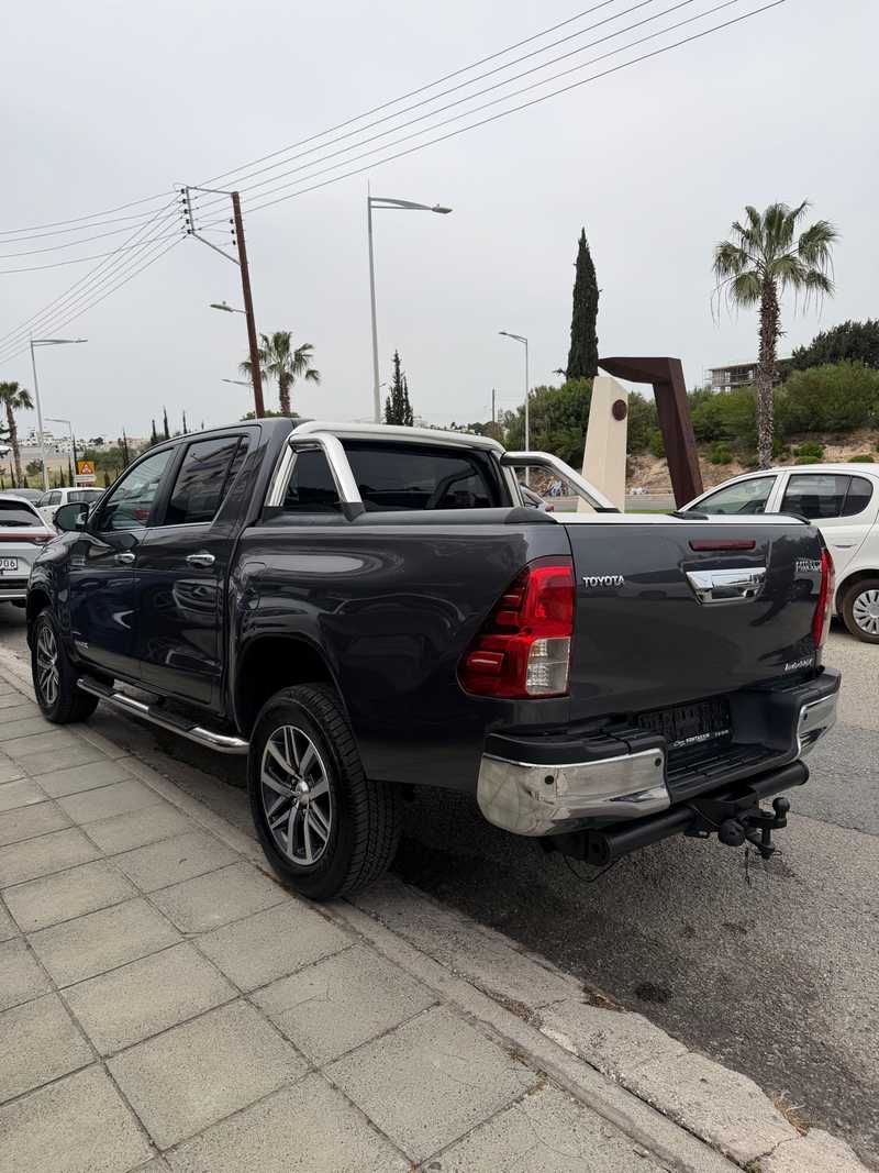 2021 Toyota Hilux 2,4L 2021 Cyprus