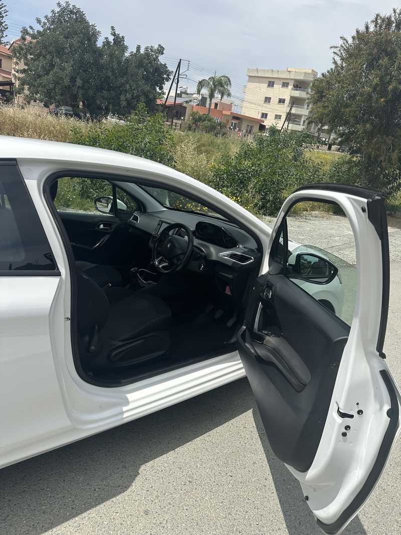 2018 Peugeot 208 1,6L 2018 Cyprus
