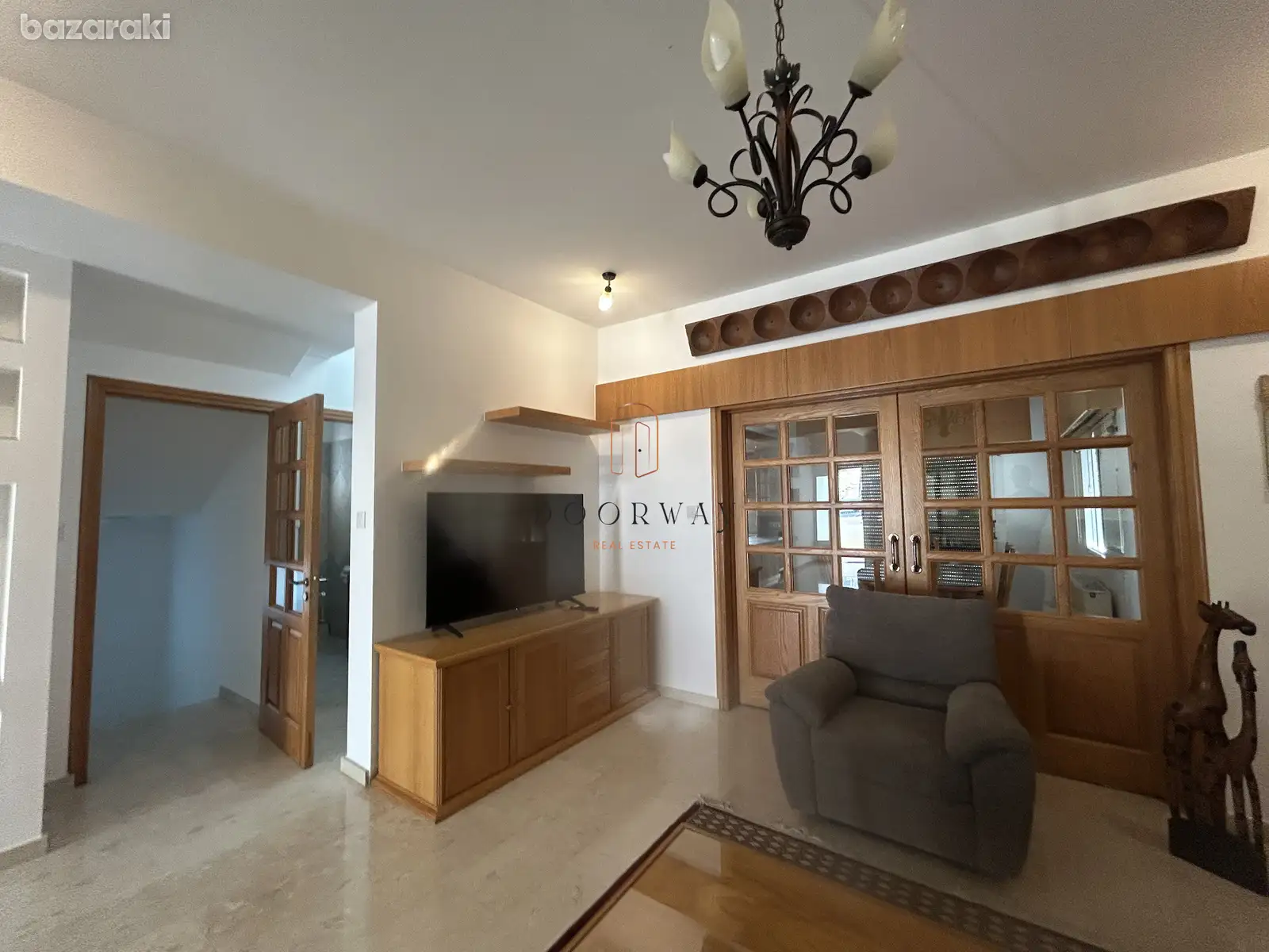 House, 3 bedrooms — 2