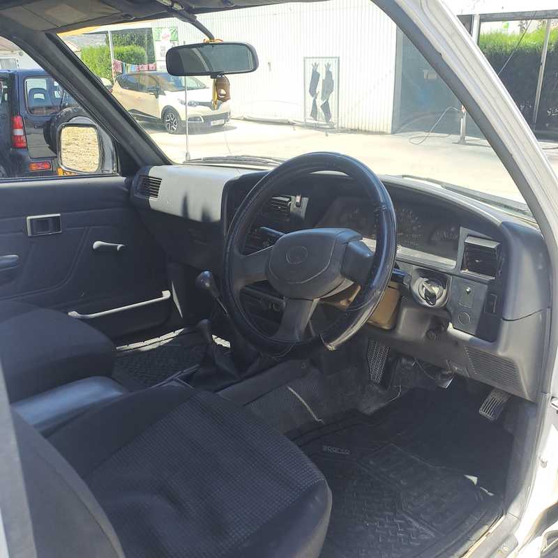 1996 Toyota Hilux 2,4L 1996 Cyprus