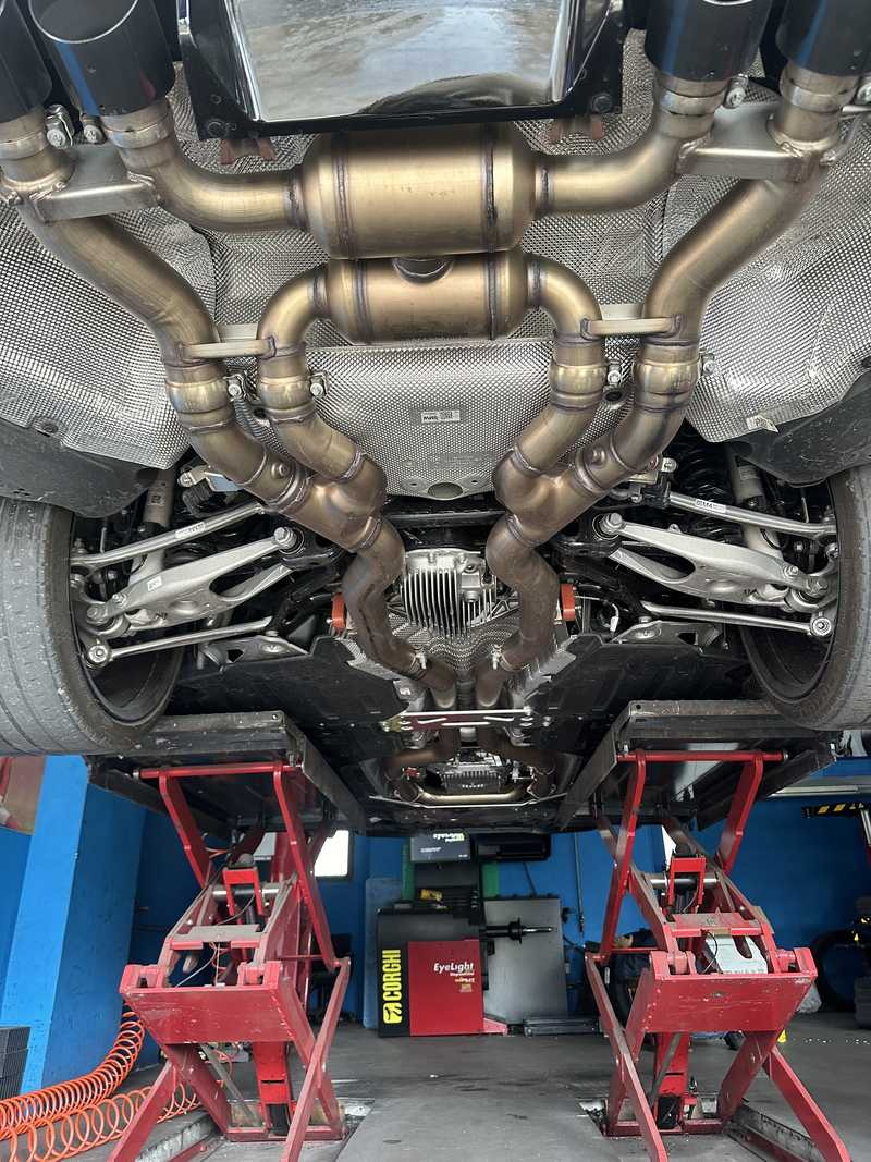 2022 BMW M3 3,0L 2022 Cyprus
