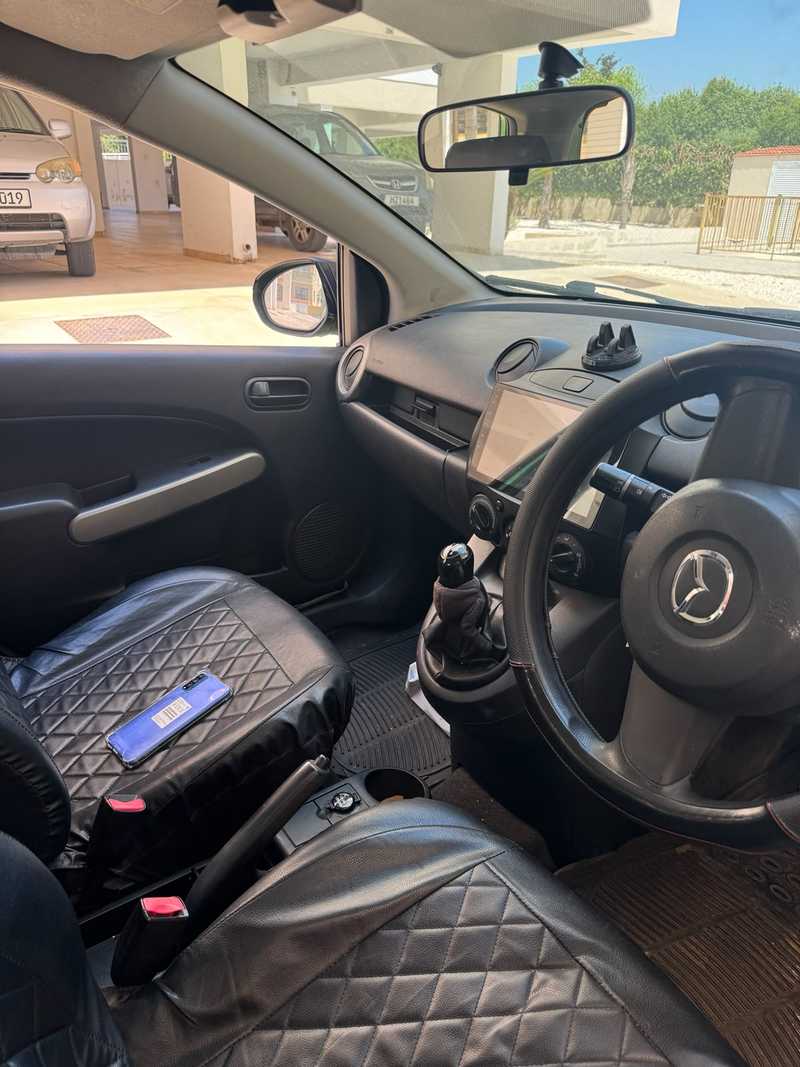 2009 Mazda Demio 1,4L 2009 Cyprus