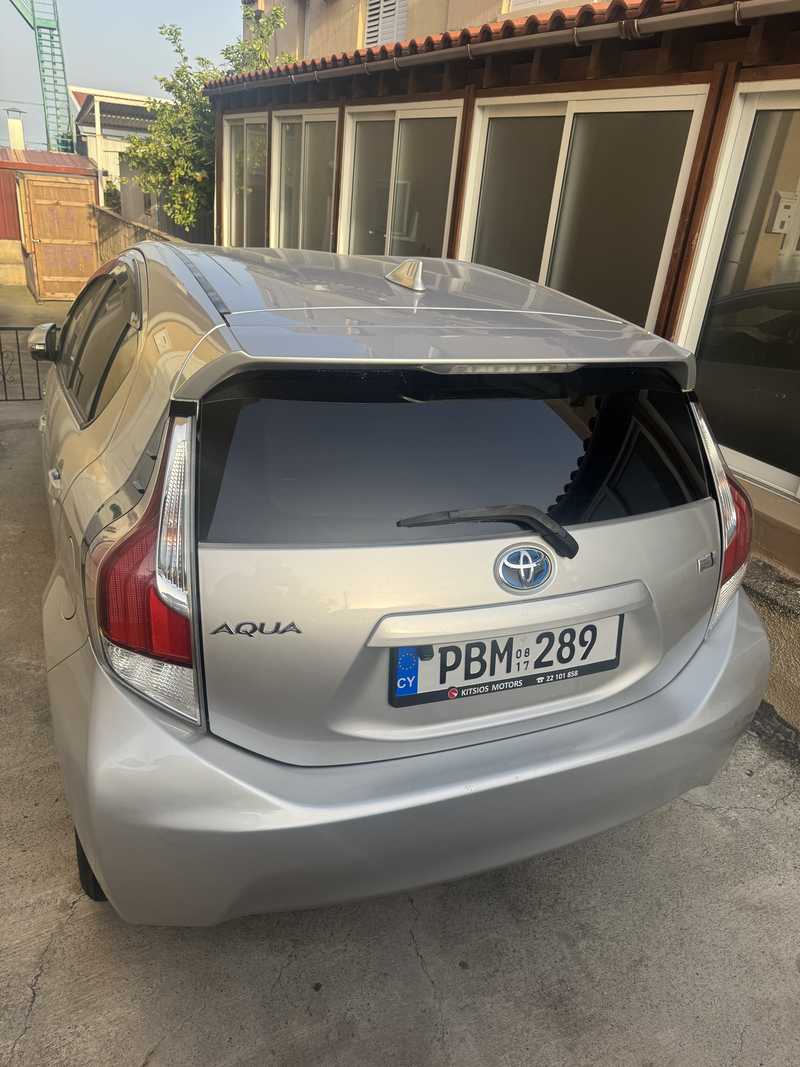 2017 Toyota Aqua 1,5L 2017 Cyprus