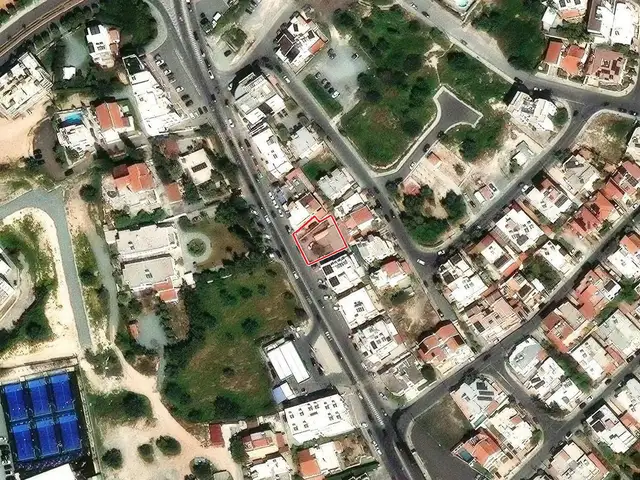Commercial Plot 476 m², Limassol — Limassol - Agia Fyla