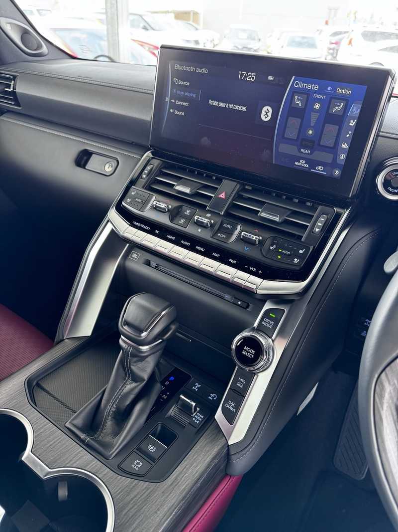 2025 Toyota Land Cruiser 300 3,3L 2025 Cyprus
