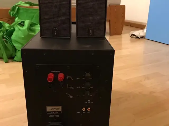 Jamo active sub & 2 satellites. made in dennmark., Επαρχία Λάρνακας — Δροσιά