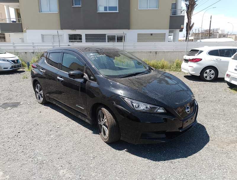 Nissan Leaf Electric 2021