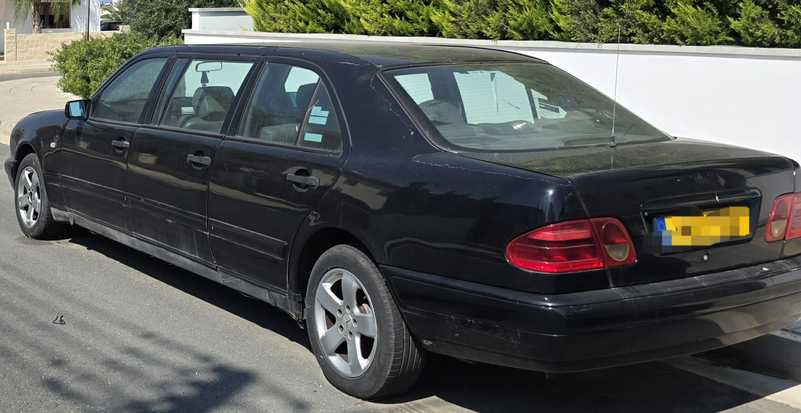 1999 Mercedes-Benz E-Class 3,0L 1999 Cyprus