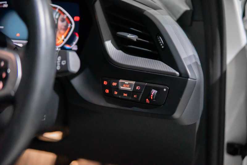2022 BMW 1-Series 2,0L 2022 Cyprus