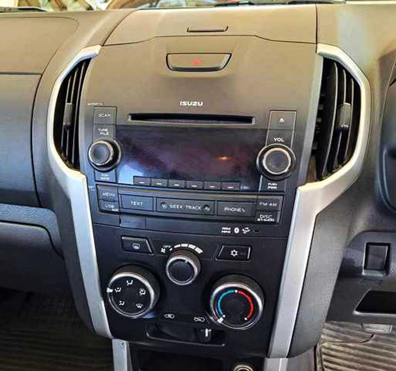 2016 Isuzu D-MAX 2,5L 2016 Cyprus