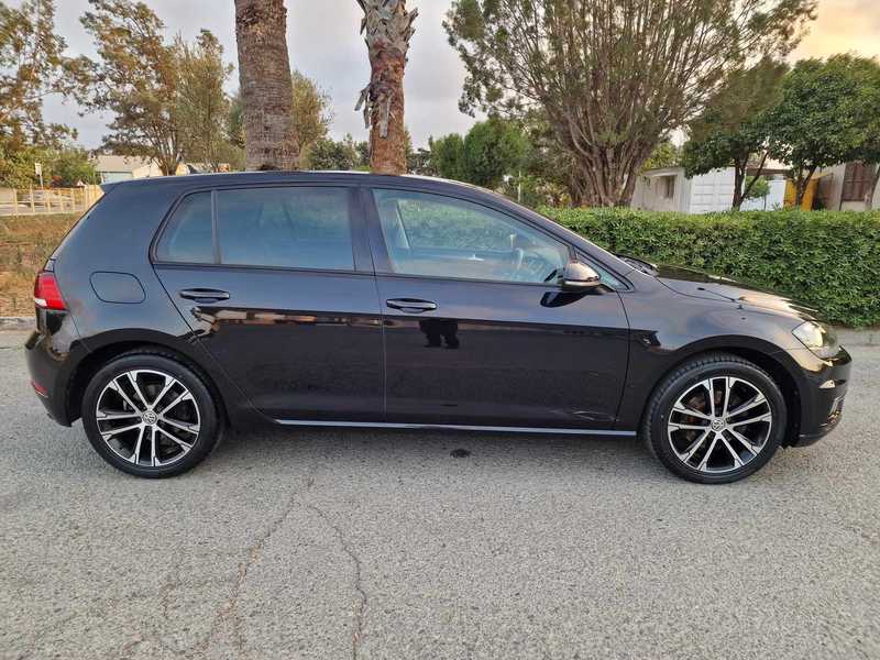 2019 Volkswagen Golf 2,0L 2019 Cyprus