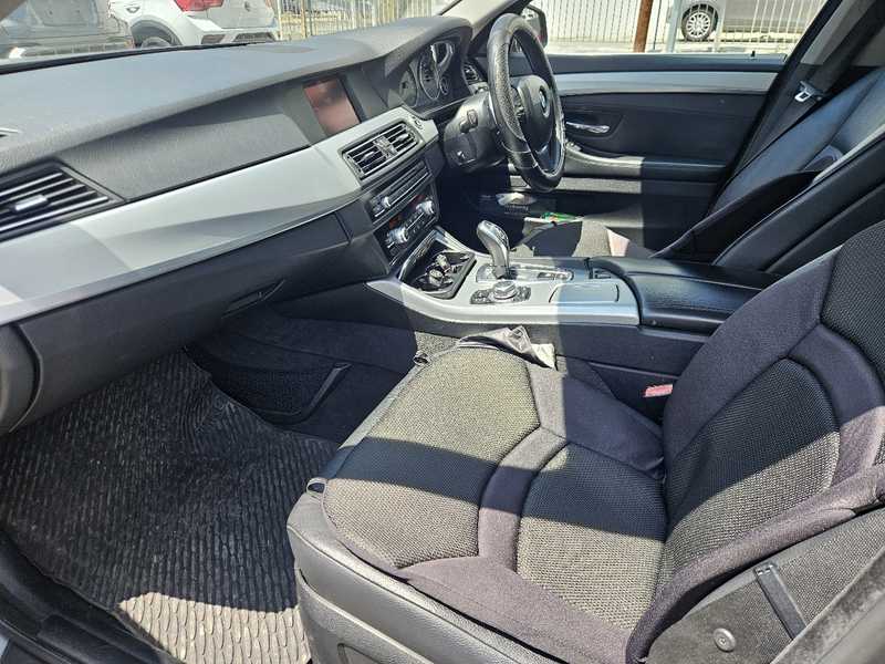 2011 BMW 5-Series 2,0L 2011 Cyprus