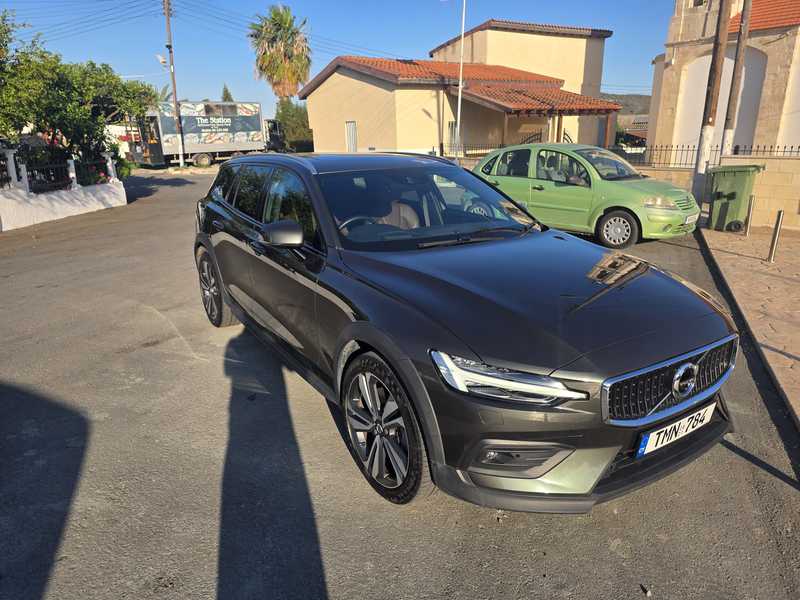 2021 Volvo V60 2,0L 2021 Cyprus