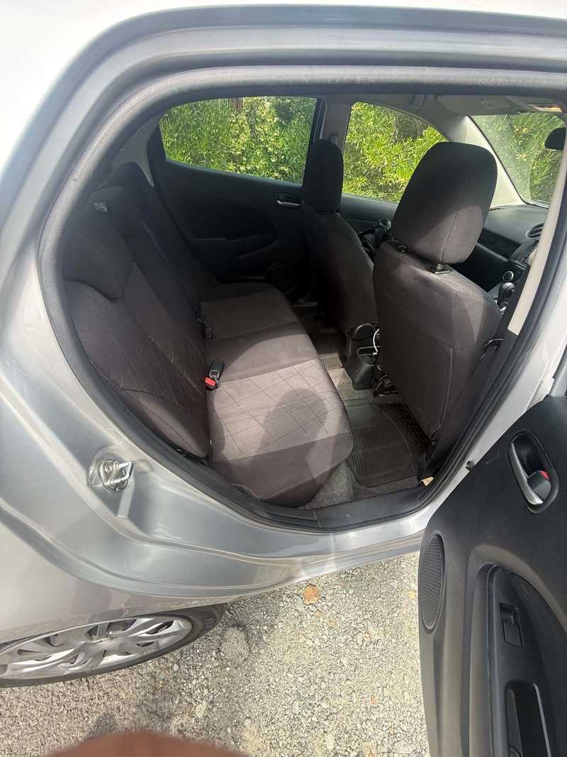2012 Mazda Demio 1,3L 2012 Cyprus