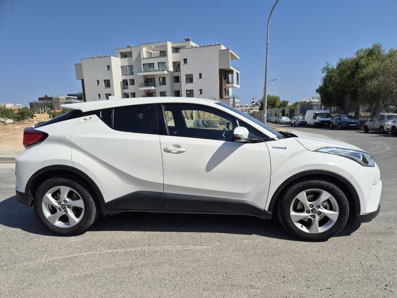 2018 Toyota C-HR 1,8L 2018 Cyprus