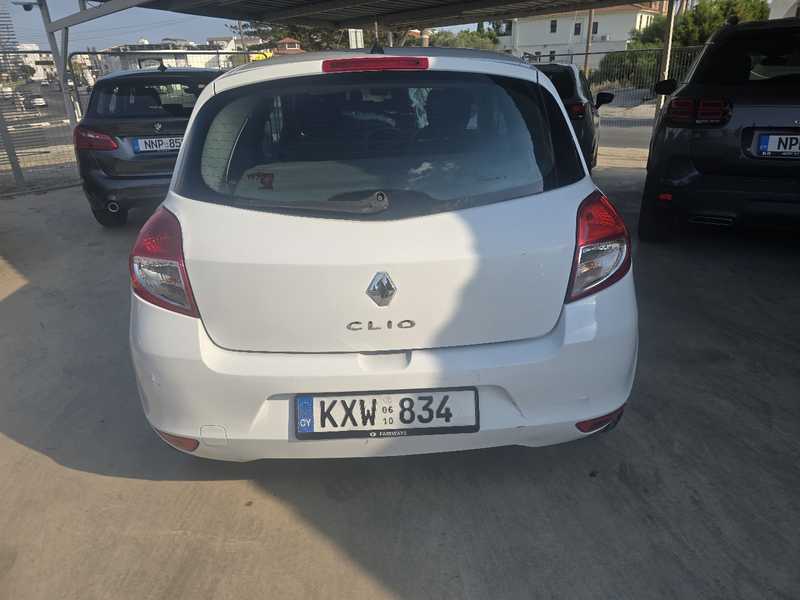 2010 Renault Clio 1,5L 2010 Cyprus