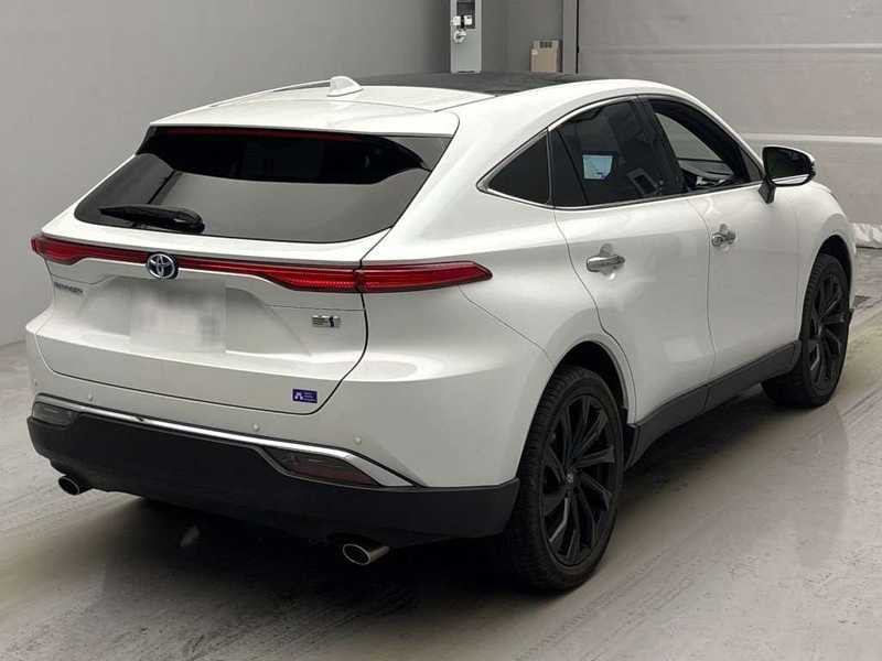 2023 Toyota Harrier 2,5L 2023 Cyprus