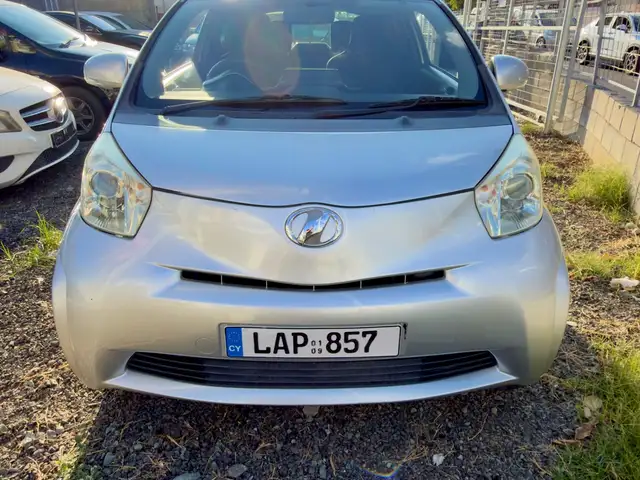 Toyota IQ